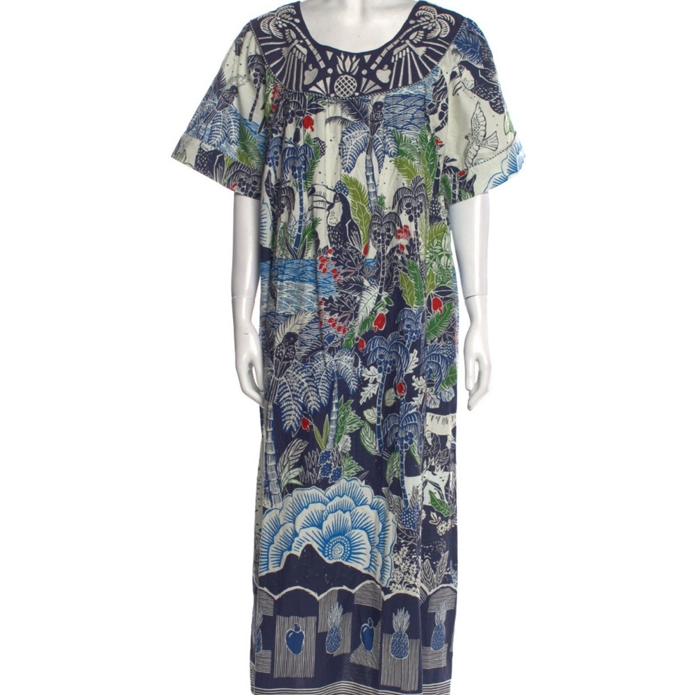 Perfect for summer Farm Rio Maxi Dress.  Brand new with tags.